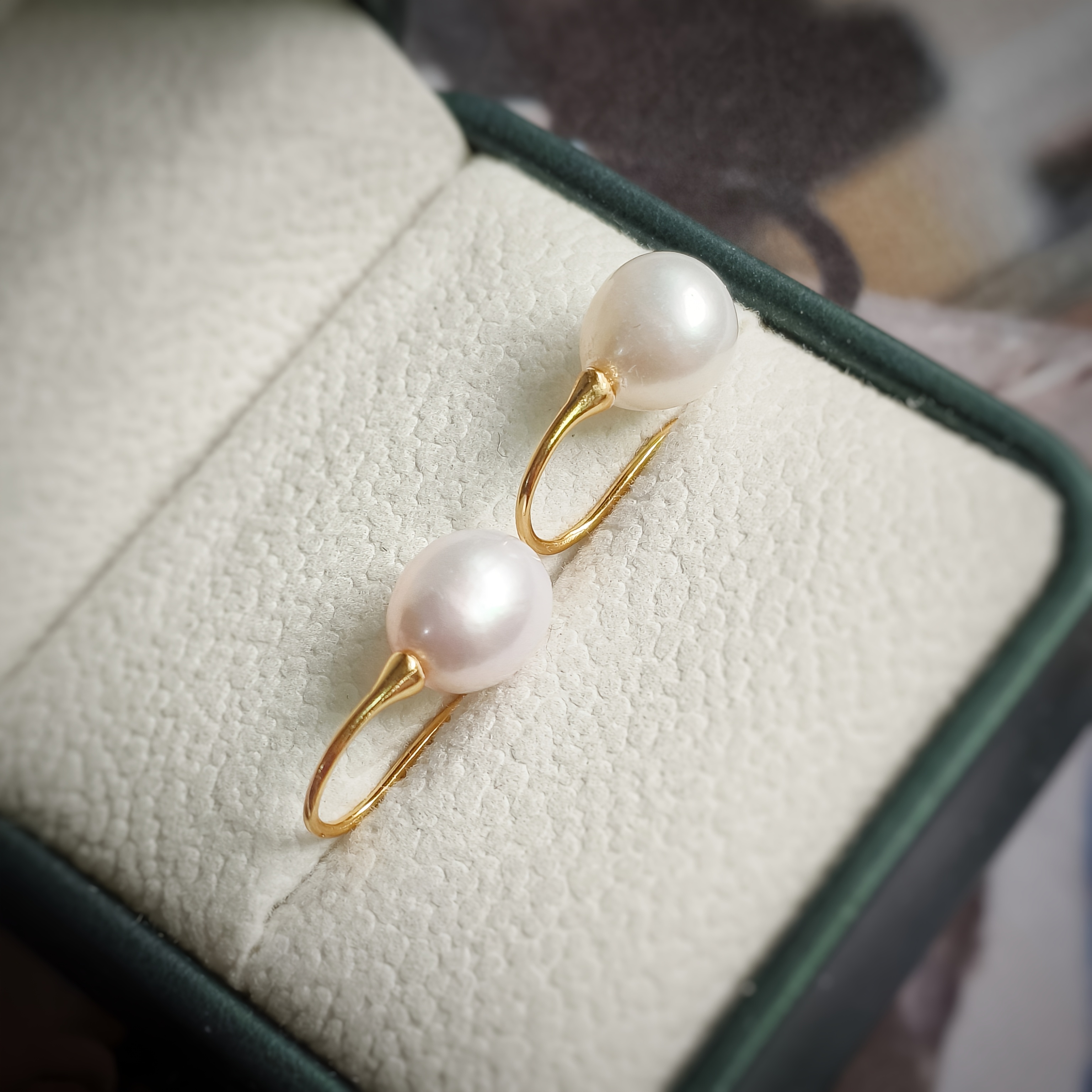 Women's 2pcs Natural Freshwater Pearl Drop Earrings